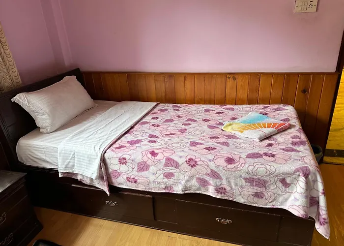 Nepal Couette-café